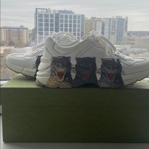 Gucci Men’s Rython Tiger head sneaker.